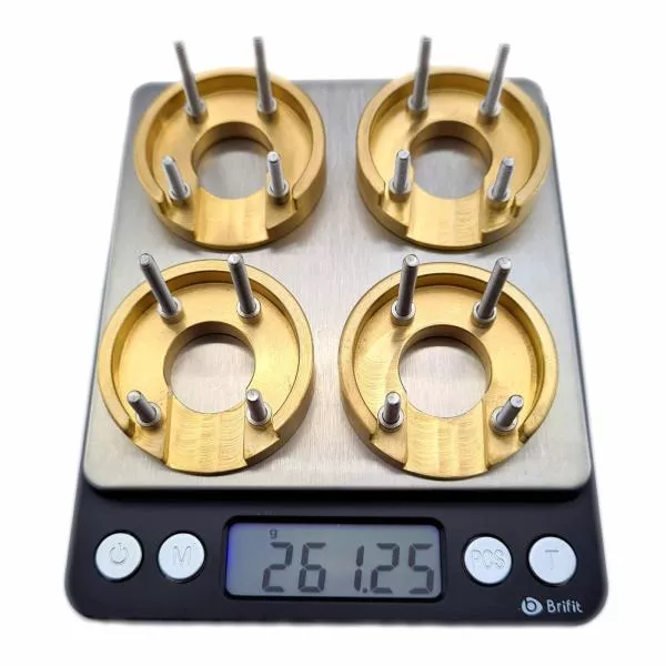 4 pcs. Brass crawler axle weights with a total weight of 261 grams